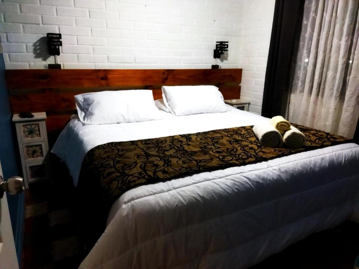 Casa Roble Anejo Bed & Breakfast Santa Cruz Buitenkant foto